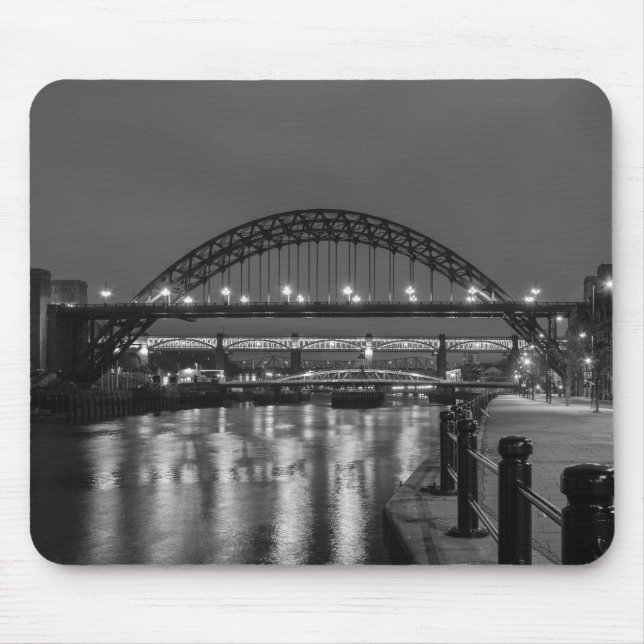 Mousepad A Ponte Tyne à Noite (Frente)