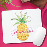 Mousepad Abacaxi Tropical Nome Monograma<br><div class="desc">Este bocal bonito e divertido é decorado com um abacaxi de aquarela amarela e um nome cor-de-rosa. Você pode personalizá-lo mudando o nome ou fazer-o como um monograma. Original Watercolor © Michele Davies.</div>