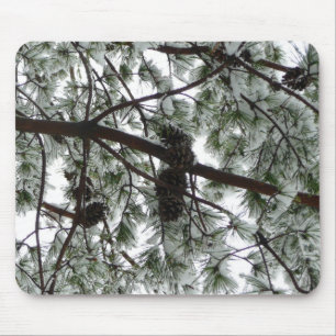 Mousepad Abaixo da neve coberta pela árvore de pinheiro Fot