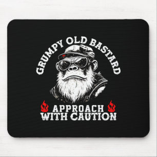 Mousepad Abordagem antiga rabugenta com cautela macaco nas