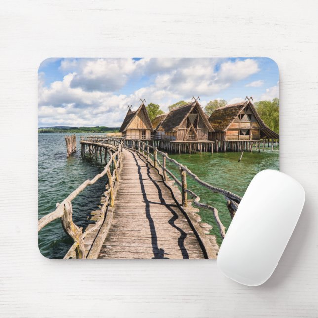 Mousepad Água | Casas De Inclinação Sobre A Água (Com mouse)