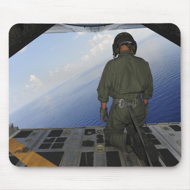 Mousepad Airman observa as águas do Golfo do México (Frente)