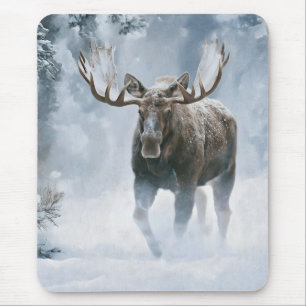Mousepad Alce Macho Caminhando pela Neve Boreal