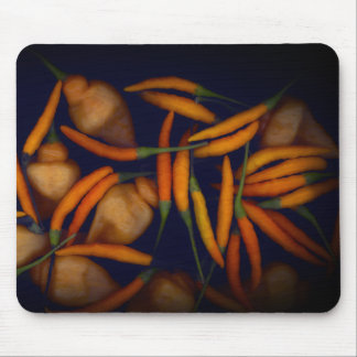 Mousepad Alguns Gostam de Pimenta Laranja Quente