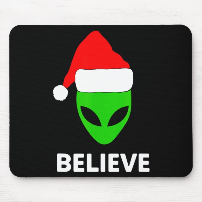 Mousepad Alien Green Face Christmas Santa Hat Believe  (Frente)
