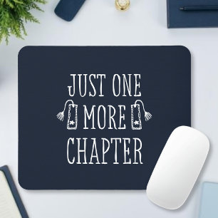 Mousepad Amantes de Livros Engraçado Só Mais Um Capítulo 