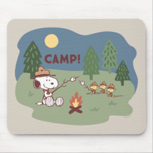 Mousepad Amendoins Esnoopia e material de madeira no Camp