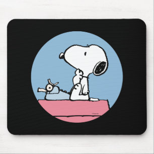 Mousepad Amendoins   Esnoopia na máquina de escrever