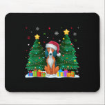 Mousepad American Foxhound Dog Lover Santa Hat Ugly Christm<br><div class="desc">Cachorro Americano Lover Santa Hat Um Suor De Natal Feio</div>