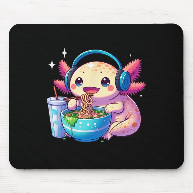 Mousepad Anime Kawaii Axolotl Comendo Ramen Noodles Tee (Frente)
