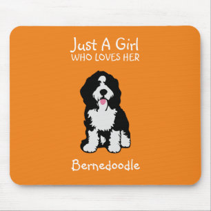 Mousepad Apenas uma garota que ama seu Bernedoodle