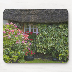 Mousepad Aquela cabana, Adare, County Limerick.