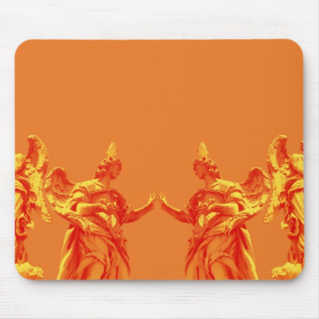 Mousepad Arte digital cor laranja com esculturas (Frente)