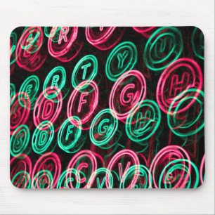 Mousepad As chaves de néon da máquina de escrever fecham-