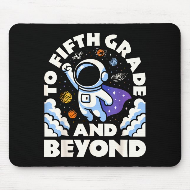 Mousepad Astronauta Para a Quinta Série E Além Camiseta Eng (Frente)