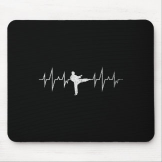 Mousepad Atleta de pulsação que lança cinta preta de artes 