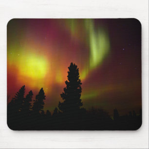 Mousepad Aurora Boreal e Árvores