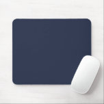 Mousepad Azul marinho<br><div class="desc">Esta sombra escura da cor mais popular do mundo foi outrora chamada azul marinho e tem sido usada pelo Marinho britânico desde o século XVIII. O azul marinho representa confiança e estabilidade e é menos atento do que tons mais leves de azul. Marinho azul é conservador e evoca sentimentos de...</div>