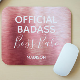 Mousepad Badass Oficial Boss Babe Metallic Rosa Nome Dourad