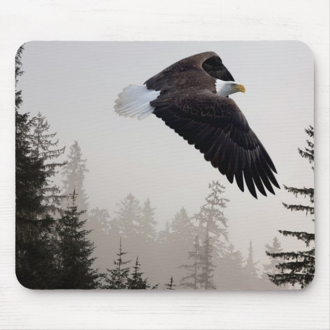 Mousepad Bald Eagle A Soar Através Da Mist (Frente)