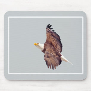 Mousepad Bald Eagle Eyes To Sky