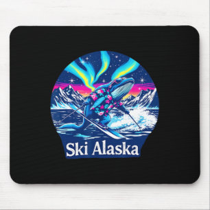 Mousepad Baleia Desfrutando Esqui na Aventura do Alasca