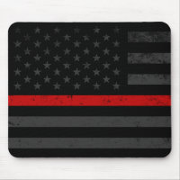 Bandeira afligida obscuridade do bombeiro