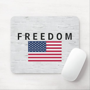 Mousepad Bandeira Americana com Texto LIBERDADE De Nascimen