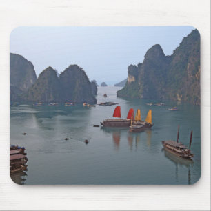 Mousepad Barcos à vela em Ha Long Bay - Vietname, Ásia