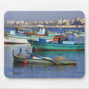 Mousepad Barcos de pesca coloridos no Porto de