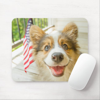 Mousepad Bebês Mais Pobres | Corgi Puppy Patriótico