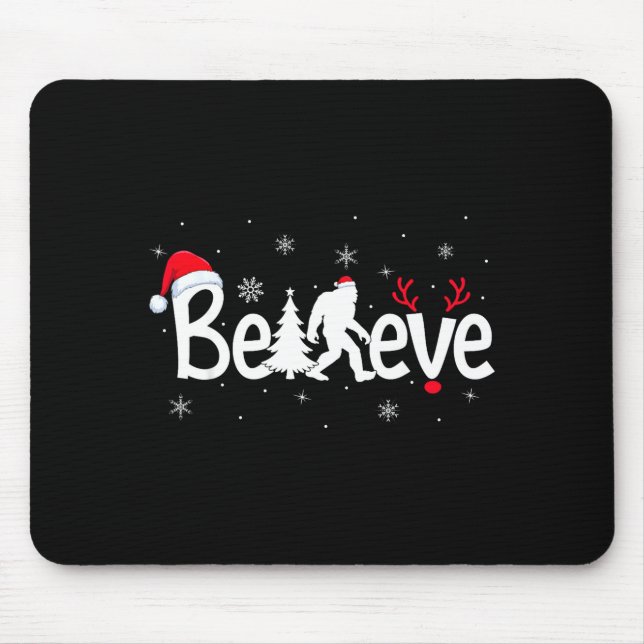 Mousepad Believe Bigfoot Sasquatch Reindeer Santa Hat Merry (Frente)