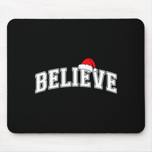 Mousepad Believe Christmas Varsity Text With Santa Hat Fami (Frente)