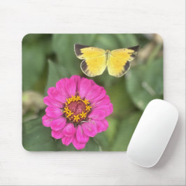 Mousepad Belo Borboleta Sobre Zinnia