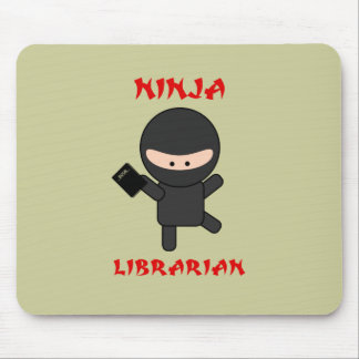 Mousepad Bibliotecário de Ninja com livro