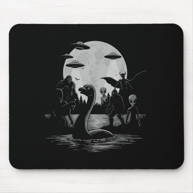 Mousepad Bigfoot Ufo Loch Ness Monster Mothman And Aliens!  (Frente)