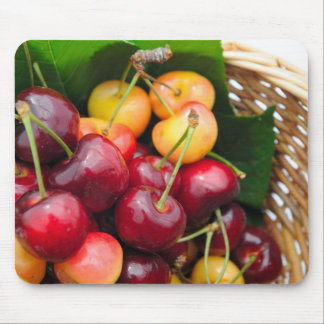 Mousepad Bing e cerejas mais chuvosas