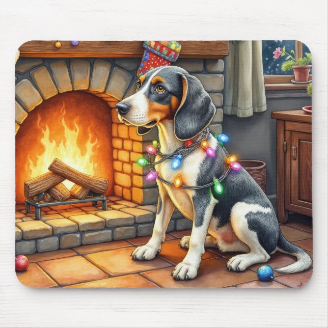 Mousepad Bluetick Coonhound Fireplace with Christmas Lights (Frente)