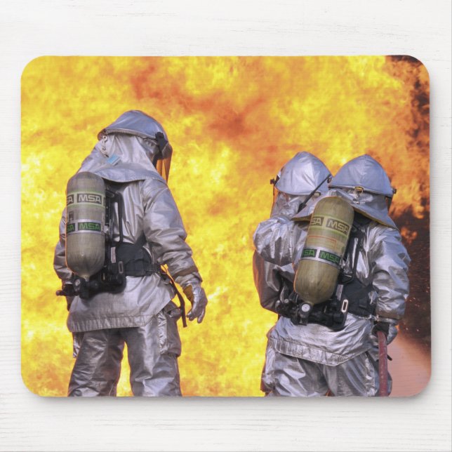 Mousepad Bombeiros extinguem incêndio aéreo (Frente)