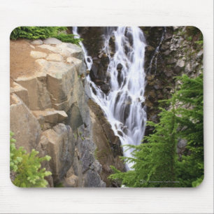 Mousepad Cachoeira no parque nacional de Monte Rainier