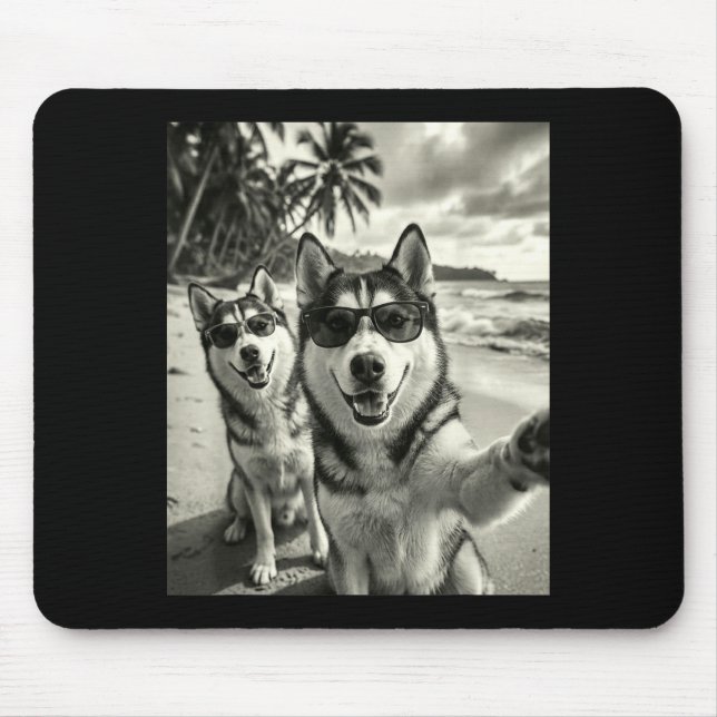 Mousepad Cachorro siberiano husky engraçado selfie praia (Frente)