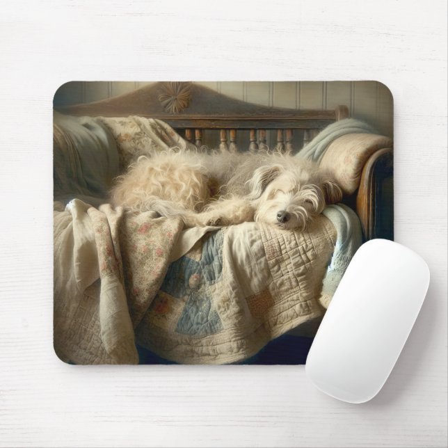 Mousepad Cachorro Vergonhoso Dormindo Em Uma Filha (Com mouse)