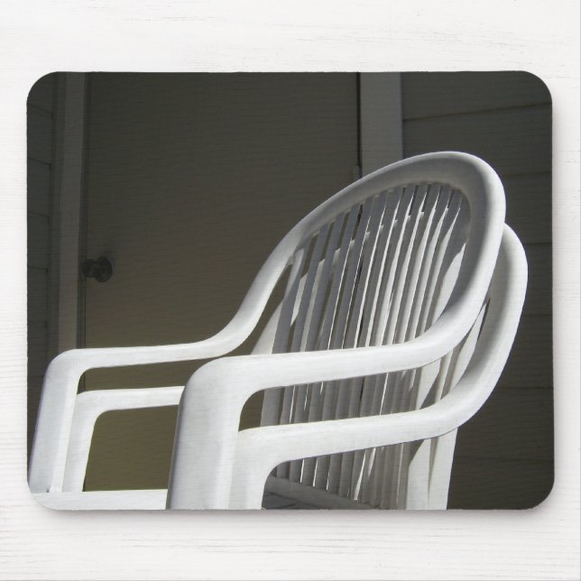 Mousepad Cadeiras plásticas acopladas (Frente)