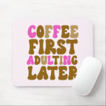 Mousepad Café Primeiro Adultando Depois O Retro Marrom Rosa<br><div class="desc">Este é um Café Primeiro Adultando Mais Tarde Pão do Rato Castanho Retro Cor-de-Rosa!</div>