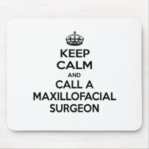 Mousepad Calma e chama um cirurgião maxilofacial