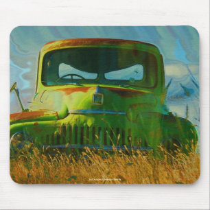 Mousepad Caminhão e campo verdes velhos da fazenda