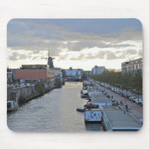 Canal e Moinho de Vento de Amsterdã com Sol Poente