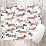 Mousepad Cão de Enchimento<br><div class="desc">Enchidos bonitos de Dachshund ou cachorros-salsicha em tricô malhado. Perfeito para amantes de cachorros e ambulantes de cães.</div>