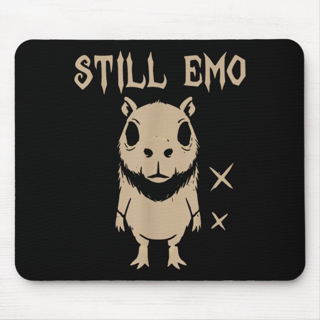 Mousepad Capivara Emo Gótica Punk Ainda Emo (Frente)