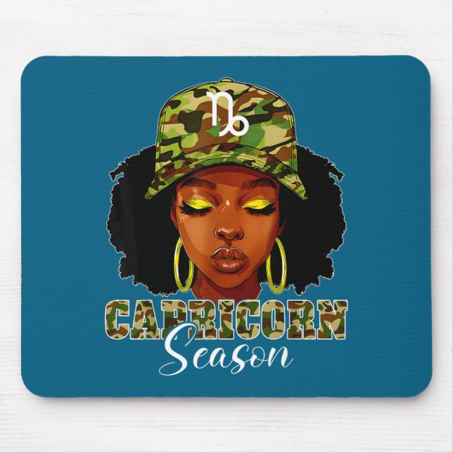 Mousepad Capricorn Season Black Woman With Camo Hat Birthda (Frente)